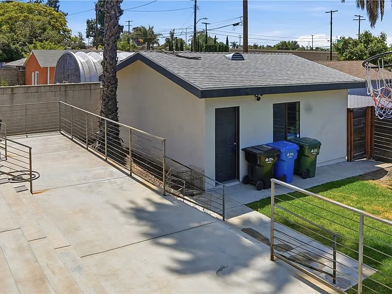 728 Val Vista St — Photo 32
