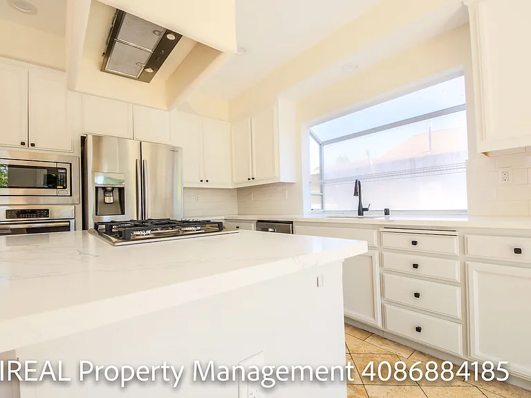 4202 Cambridge Way — Photo 12