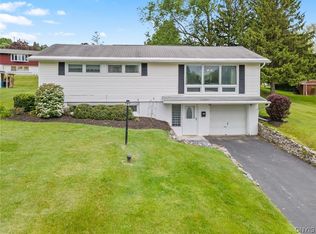 102 Whitney Rd, Syracuse, NY 13219
