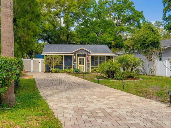 1220 Orange Ave, Dunedin, FL 34698