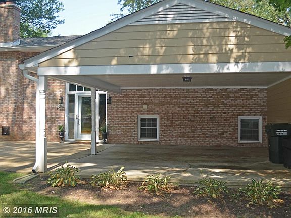 3rd image of 2881 Glenvale Dr