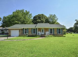 400 Oxford Rd, Ladson, SC 29456