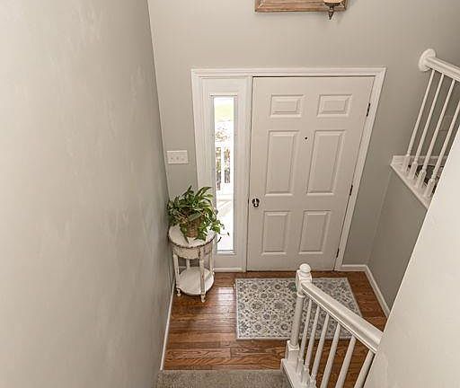 3rd image of 468 Talbert Ct