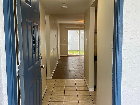 2nd image of 5020 Bordeaux Village Pl Unit 102