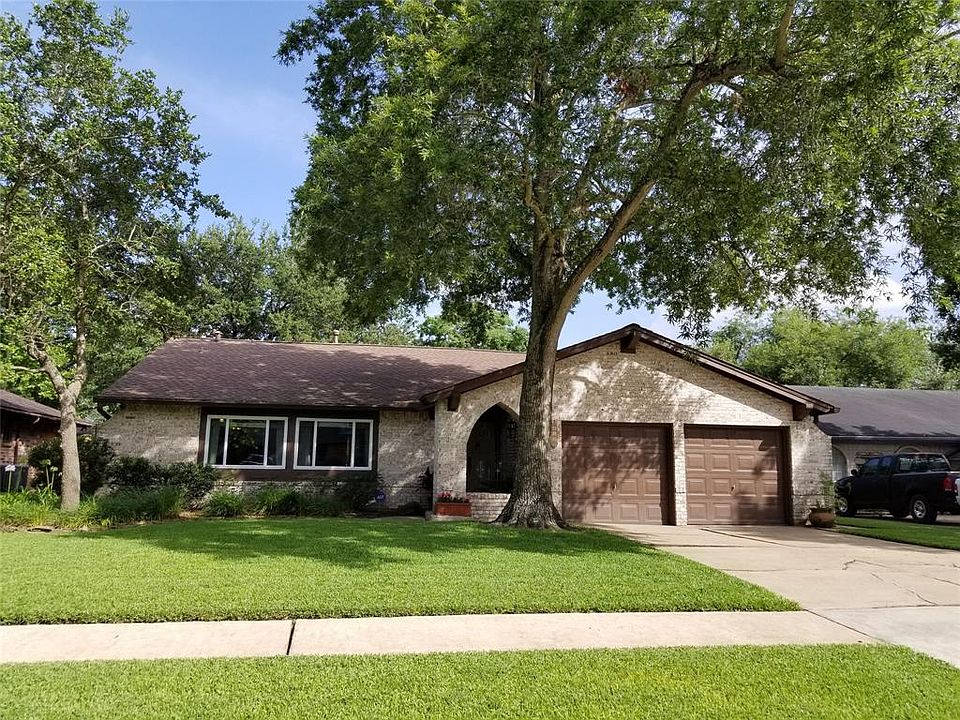 1st image of 850 Seacliff Dr