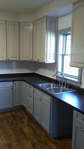 420 Broadway St E #B Photo 1