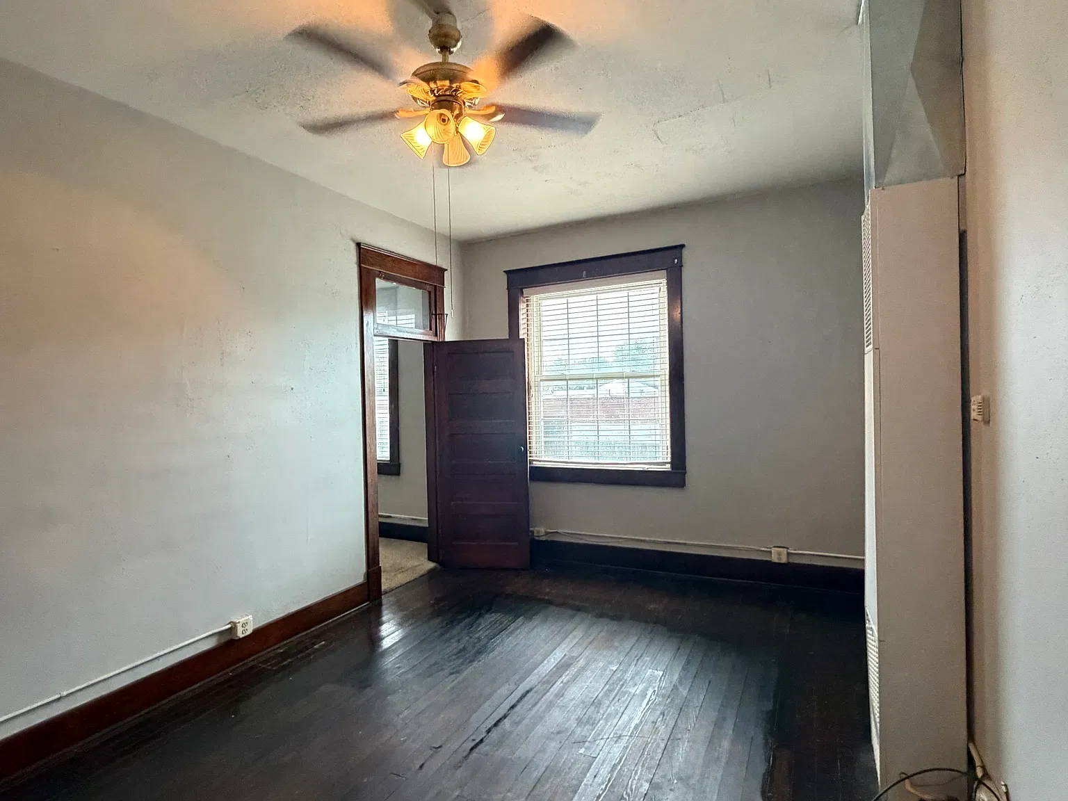 2 bed, $650 — Photo 4