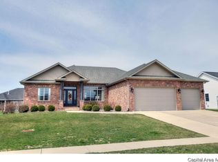 2817 Covered Wagon Trl, Springfield, IL 62711