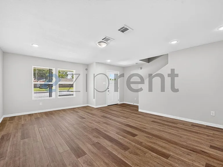 333 N Field St #A — Photo 7