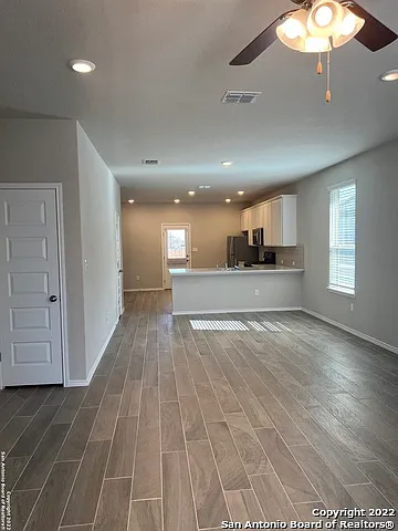 234 Jaycen Ln — Photo 4