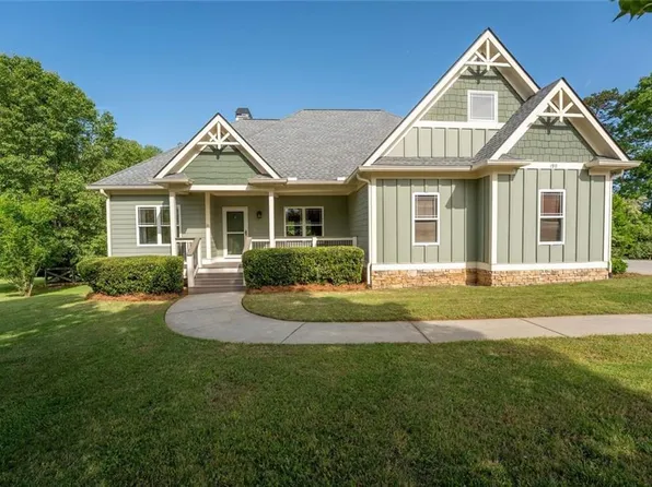 190 Towerview Cir, Mount Airy, GA 30563