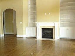 2nd image of 3327 Cove Ln