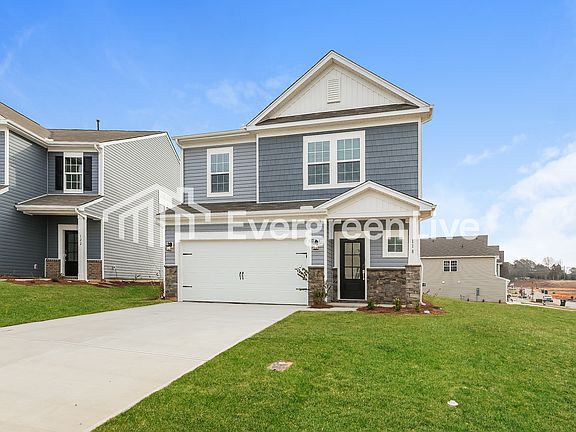 3rd image of 118 Farmwell Dr