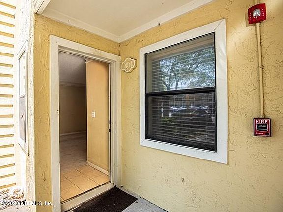 4th image of 100 Fairway Park Blvd Unit 2103