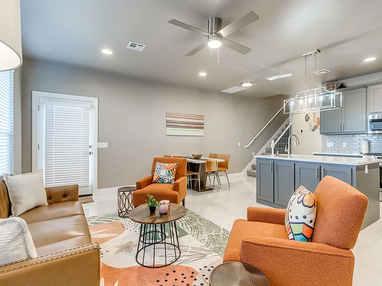 609 Abadan Dr — Photo 17