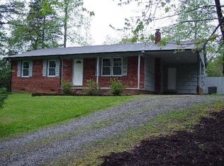 290 Rollingwood Dr, Hays, NC 28635