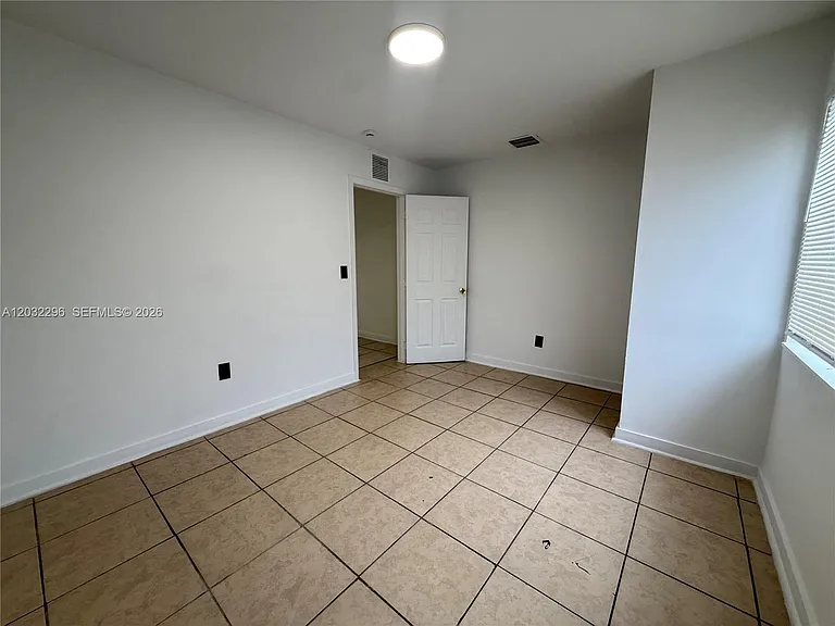 12215 W Dixie Hwy #107 — Photo 5