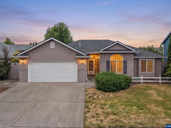1259 Bent Grass Ct NE, Keizer, OR 97303