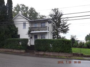 136 Coolspring St, Uniontown, PA 15401
