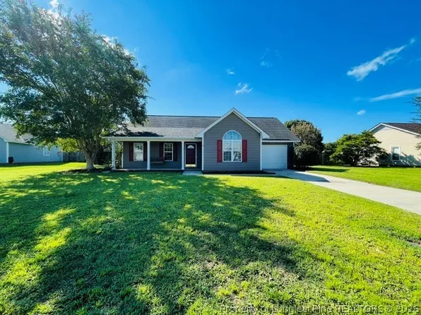 232 Sandy Bottom Ln, Raeford, NC 28376