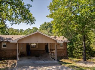 10 McCollough Ln, Bella Vista, AR 72715