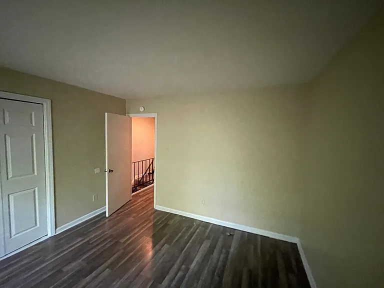 3751 Cambridge Station Dr — Photo 33