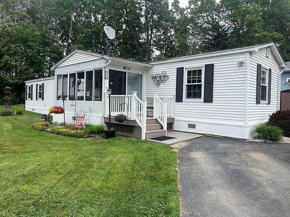 1st image of 13 Laurel Ln