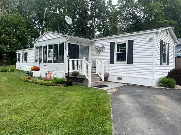 13 Laurel Ln, Montague, MA 01351