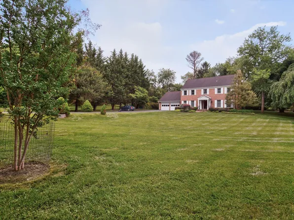 13600 Valley Dr, Rockville, MD 20850