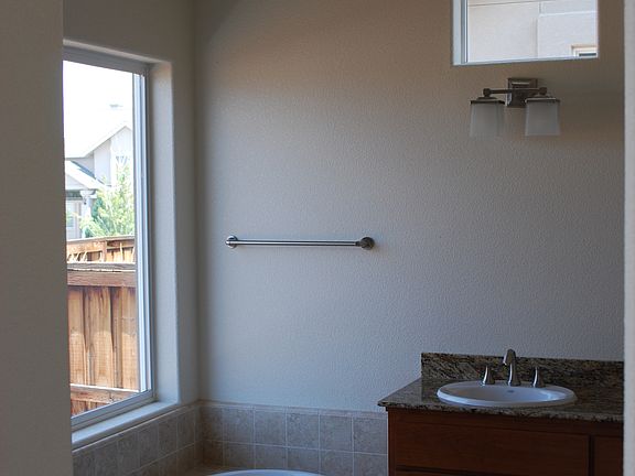 4th image of 1341 Cedar Creek Cir