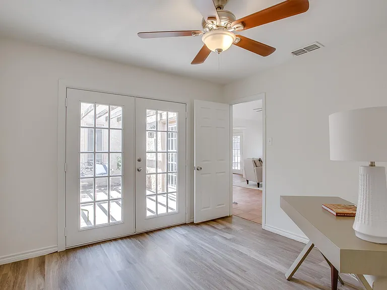 119 Utica Ave — Photo 16