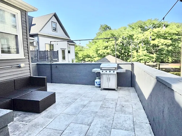 7 Mill St #2 — Photo 16