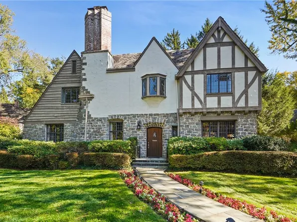 18 Bonnie Briar Lane, Larchmont, NY 10538