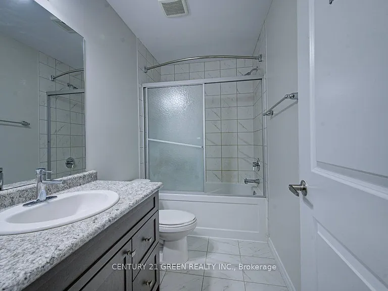 30 Baker Ln — Photo 22