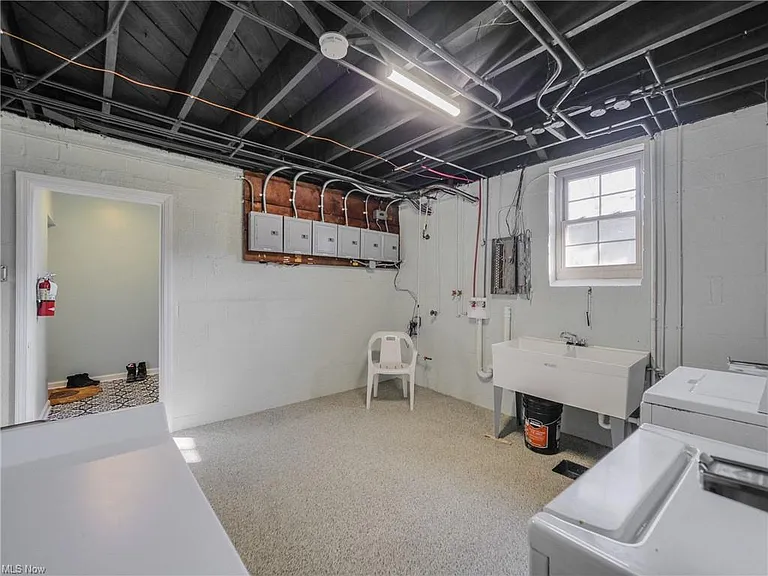 1351 Clarence Ave #3 — Photo 19