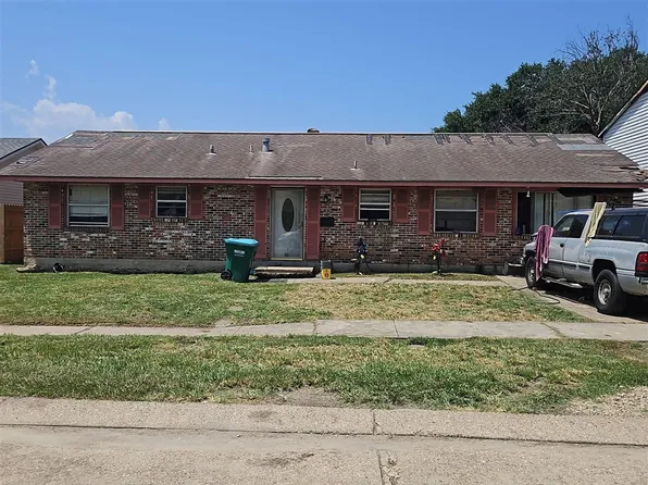434 Holy Cross Pl, Kenner, LA 70065