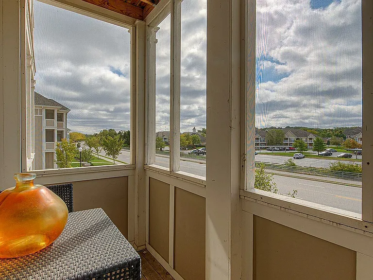 Private balconies at The Ivy offer a quiet space to enjoy the outdoors without leaving home.