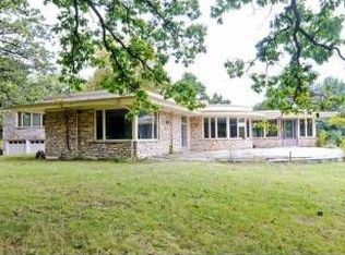 3506 Surrey Ln, Long Grove, IL 60047