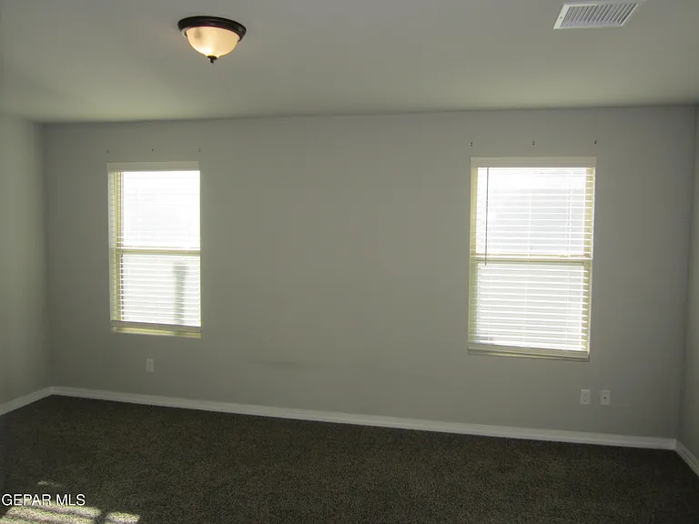 12253 Desert Cliff Ct — Photo 46