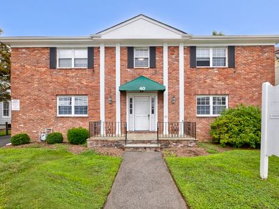 40 Hoyt St APT A8, Stamford, CT, 06905