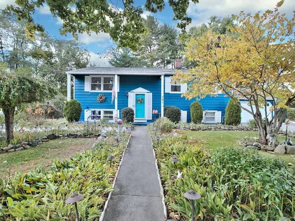 34 Collingsdale Drive, Milford, CT 06461