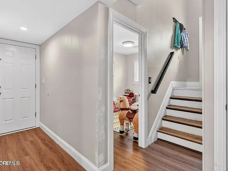 618 Illinois Ave — Photo 19
