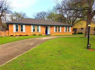 7221 Martha Ln, Fort Worth, TX 76112