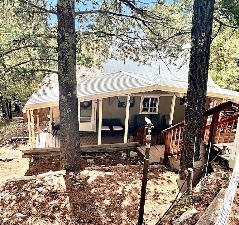 1st image of 10 Wimsatt Rd