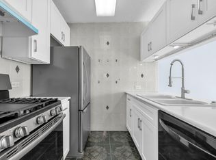 6254 97th Pl APT 6D, Rego Park, NY 11374