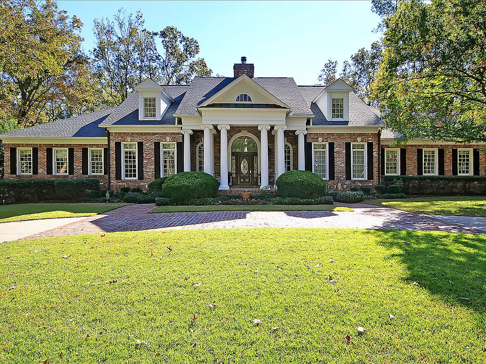 1st image of 240 Glenforest Ct