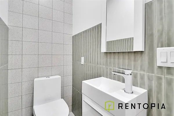 Rented by Rentopia | media 24