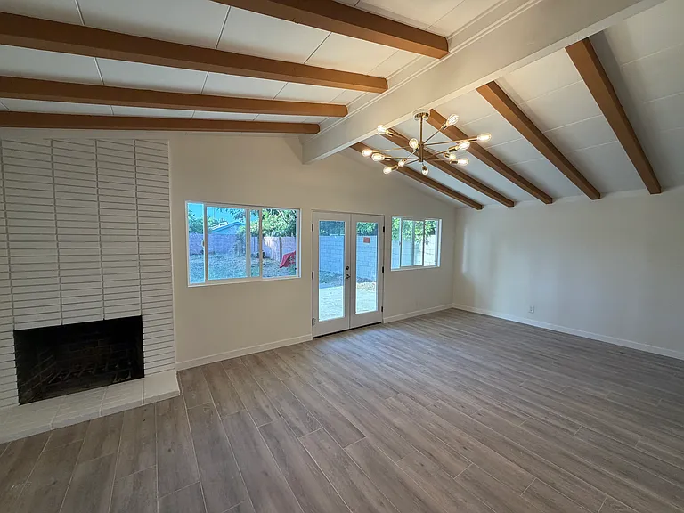 20315 Hamlin St #1 — Photo 14