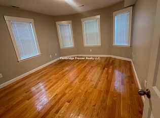 29 Main St #3, Somerville, MA 02145