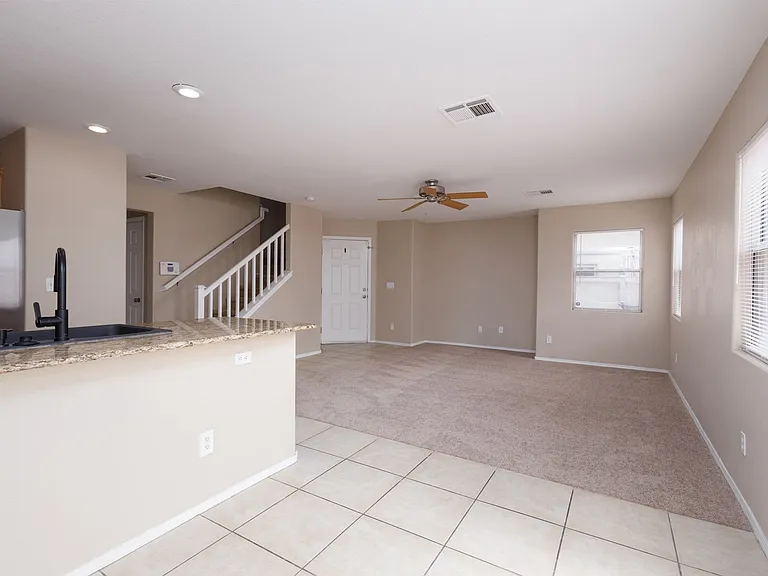 791 Sunrise Crossing St — Photo 9